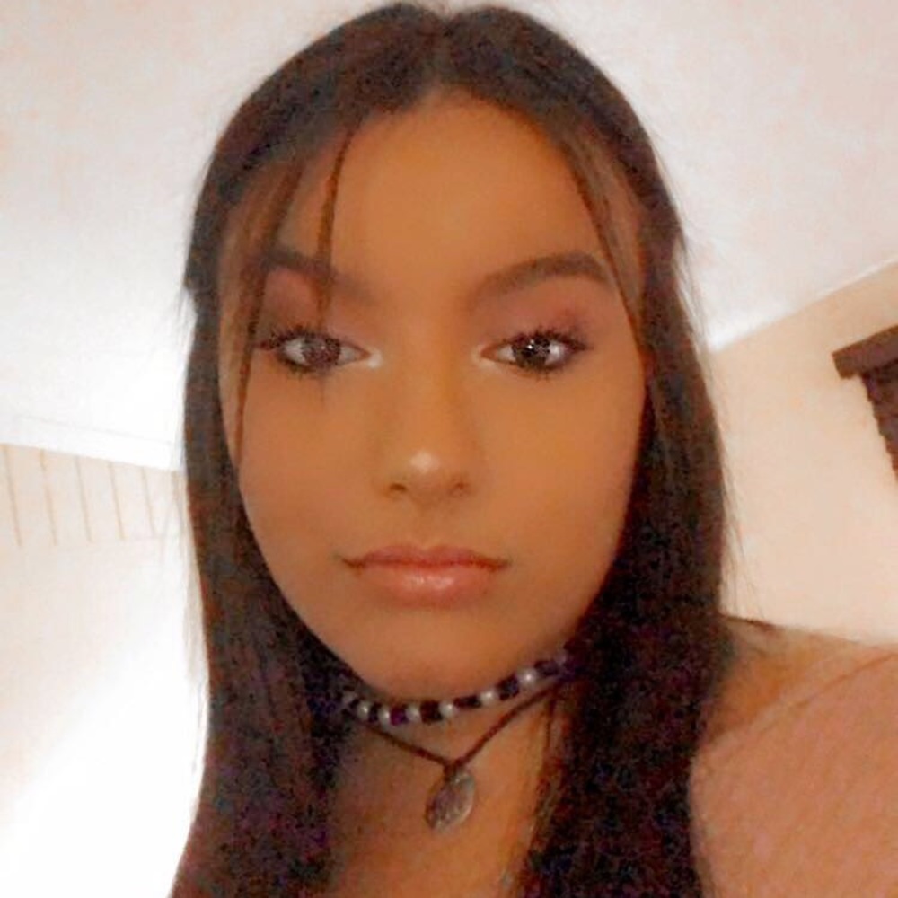 Meet your Posher, Hela